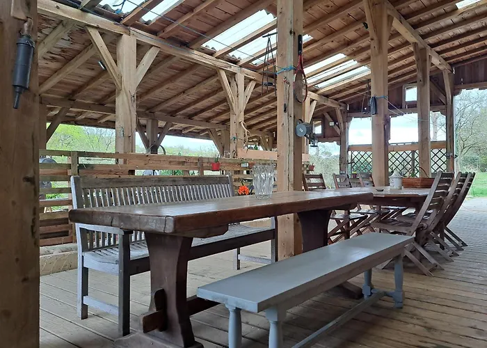 Domaine Baraque Дом отдыха Pouillon